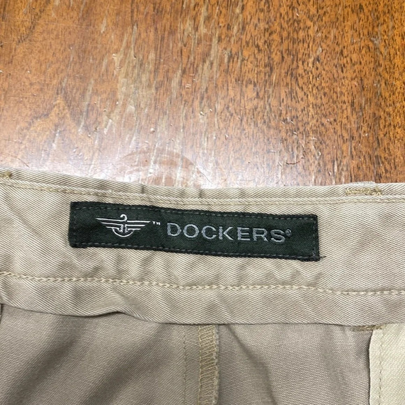 Dockers Men's khakis chinos Size 36 Trousers - Picture 5 of 10